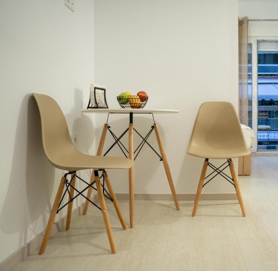 1Bd - Deer Traveler Central Apt 塞萨洛尼基 外观 照片